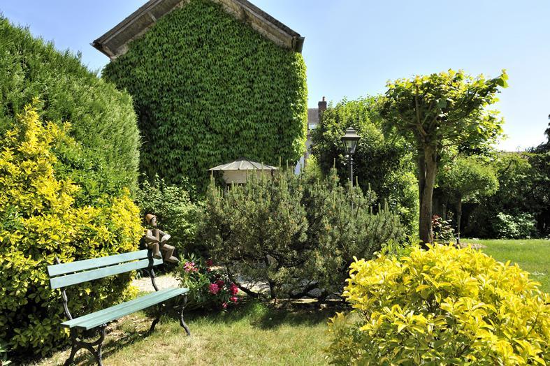 Logis - Hotel Restaurant Les Tilleuls Saint-Florentin  Luaran gambar